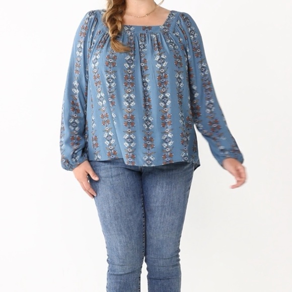 Floral Peasant Top- Size 0X - Picture 9 of 9